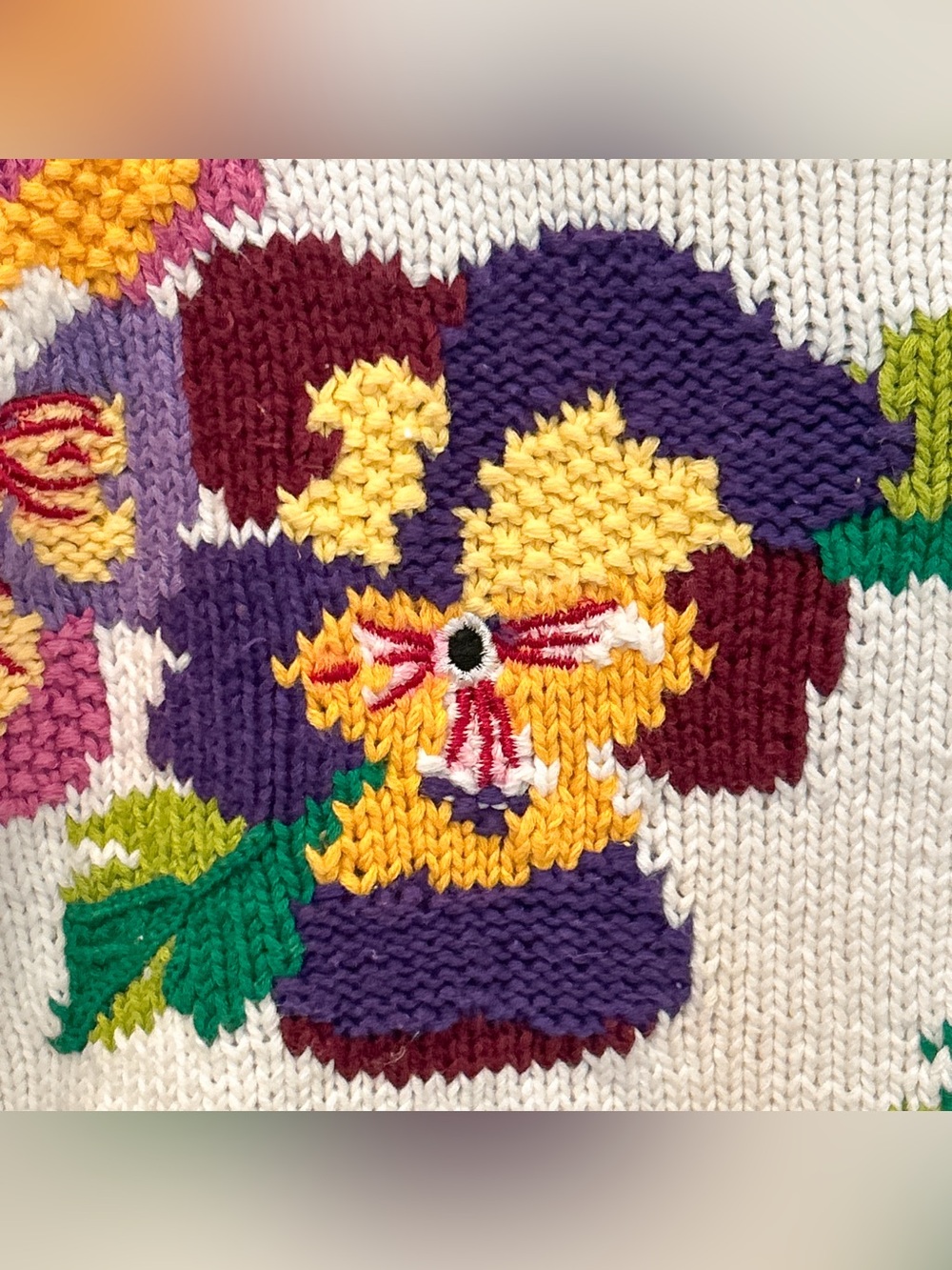 Vintage Hand Floral Hand Knit Sweater With Pansies Flowers Artsy Size S/M 90s - Picture 4 of 11